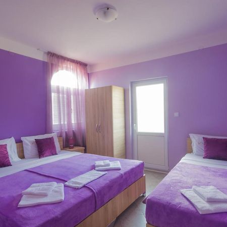 Apartments Astel بار المظهر الخارجي الصورة