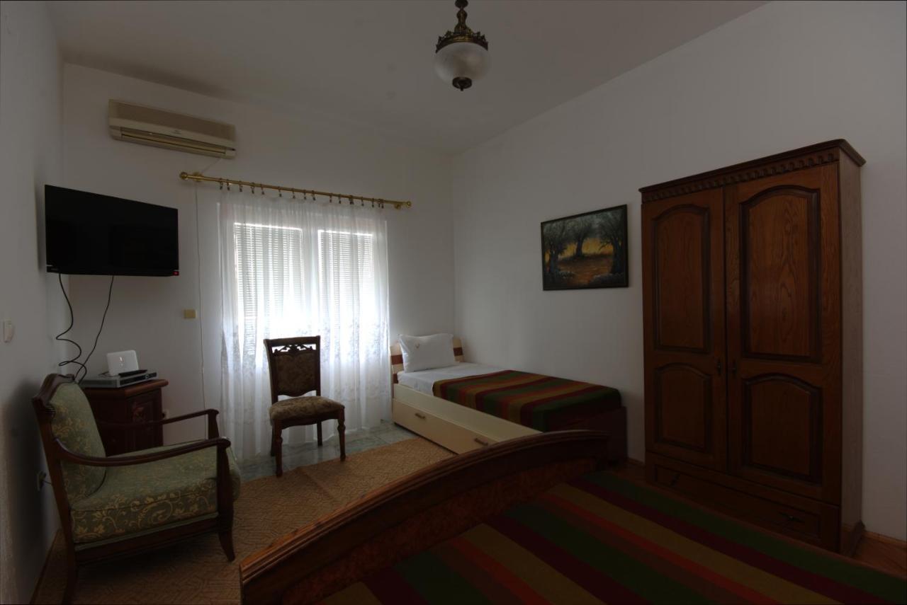 Apartments Astel بار المظهر الخارجي الصورة